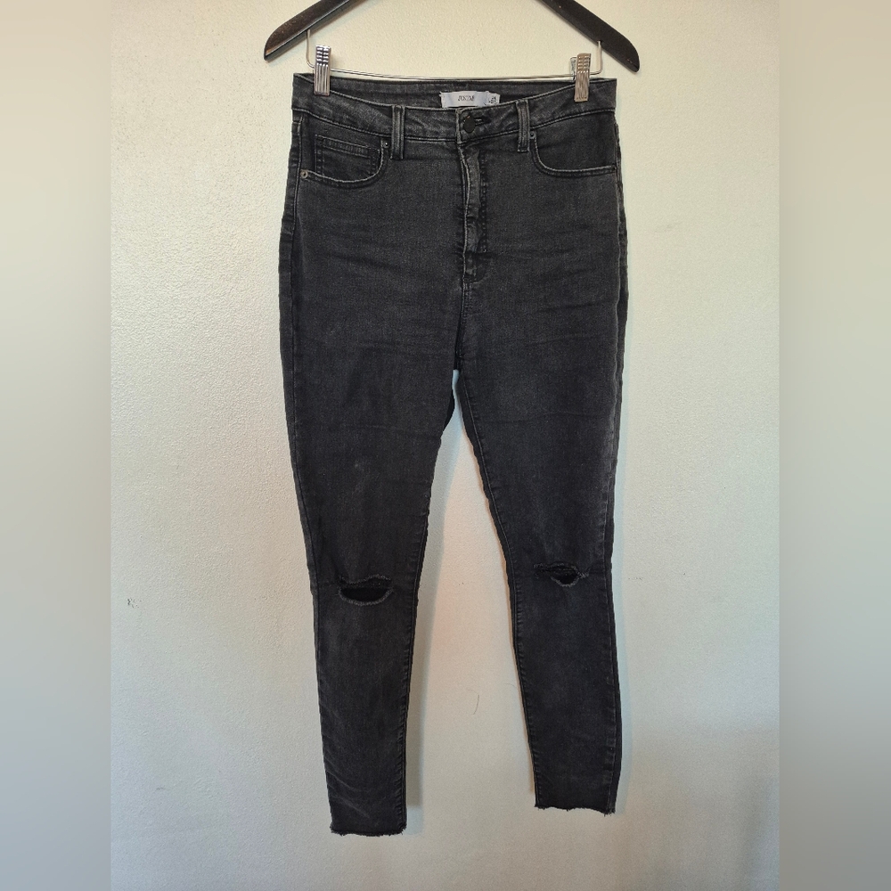 Just Fab Grey Distressed Jeans With High Rise Tummy Control Size 30